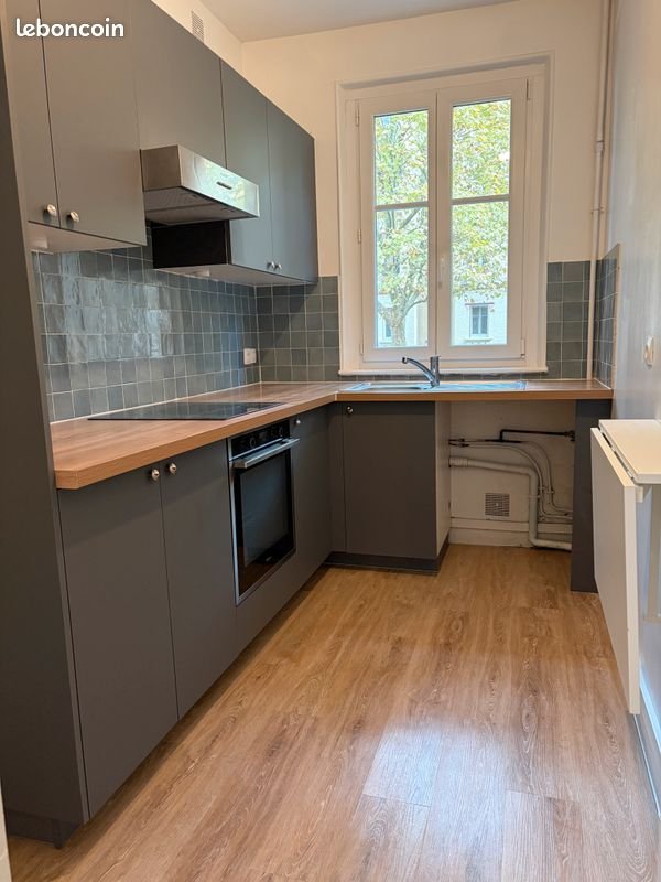 Appartement à louer, 39m², Courbevoie