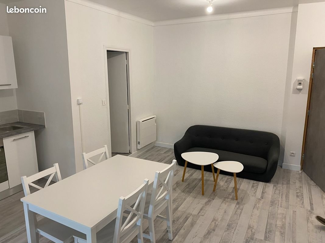 Appartement à louer, 31m², Caussade