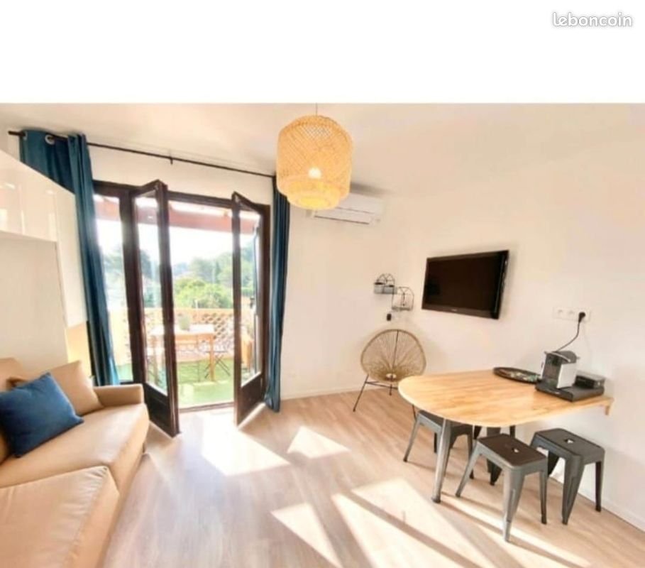 Appartement à louer, 20m², Saint-Raphaël