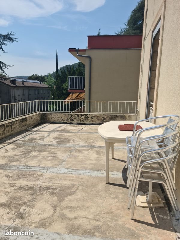 Appartement à louer, 47m², Vals-les-Bains