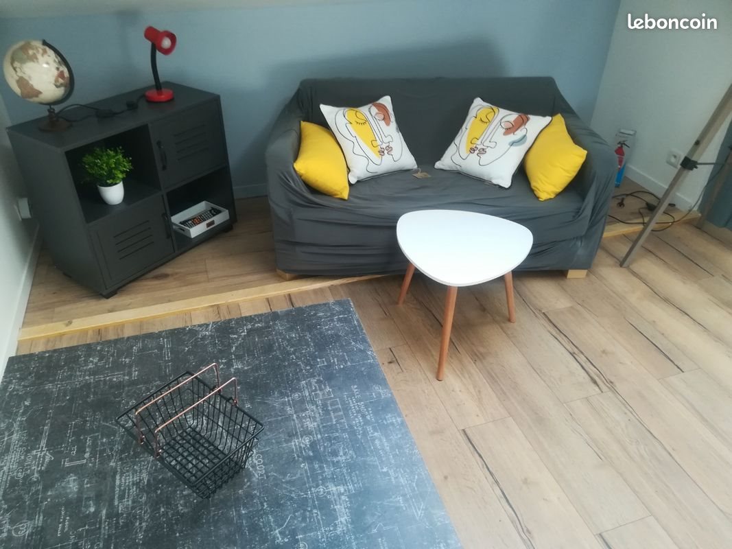 Appartement à louer, 28m², Ambarès-et-Lagrave