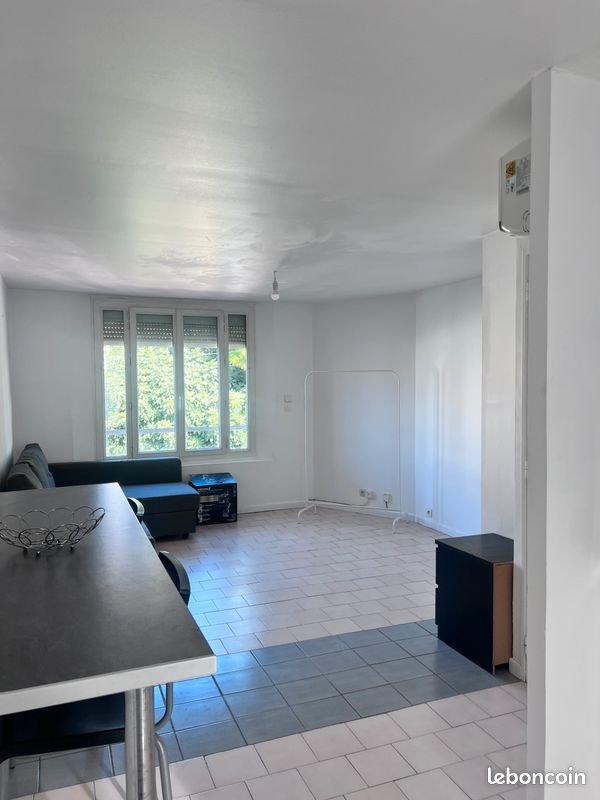 Appartement à louer, 25m², Toulon