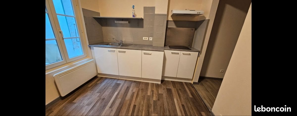 Appartement à louer, 40m², Saint-Jean-d'Angély