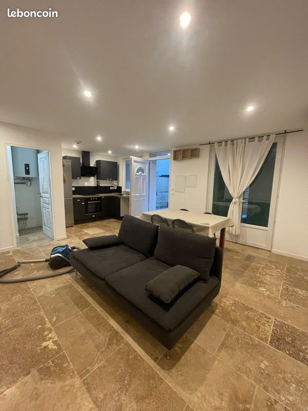 Appartement à louer, 56m², Auriol