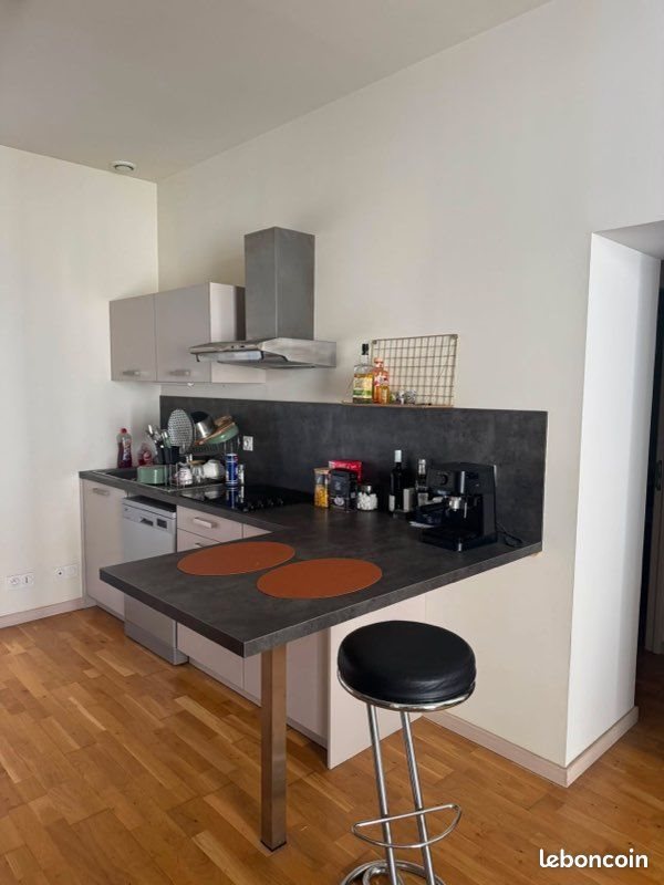 Appartement à louer, 65m², Laval