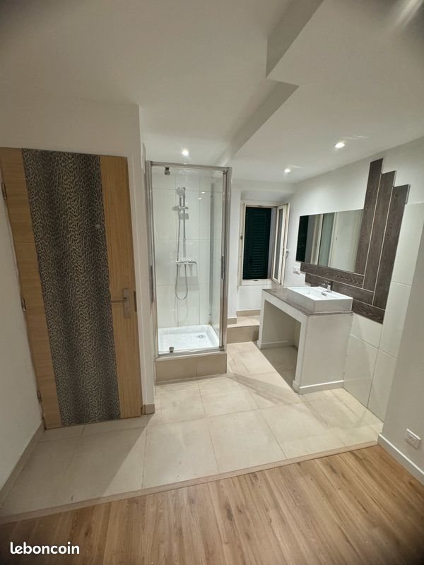 Appartement à louer, 29m², Puget-sur-Argens