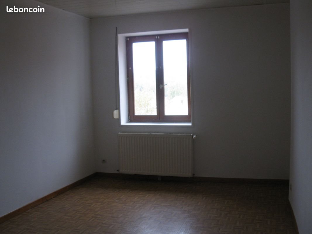 Appartement à louer, 94m², Saône