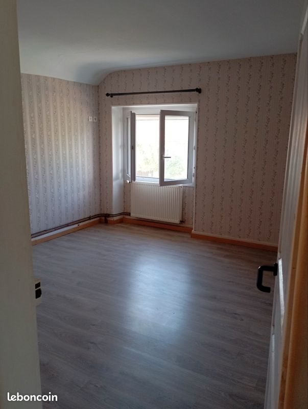 Maison à louer, 92m², Saint-Sulpice-le-Guérétois