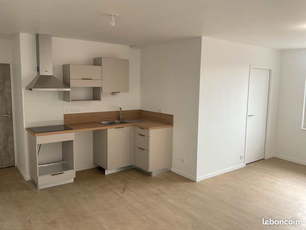 Appartement à louer, 57m², Villedieu-les-Poêles