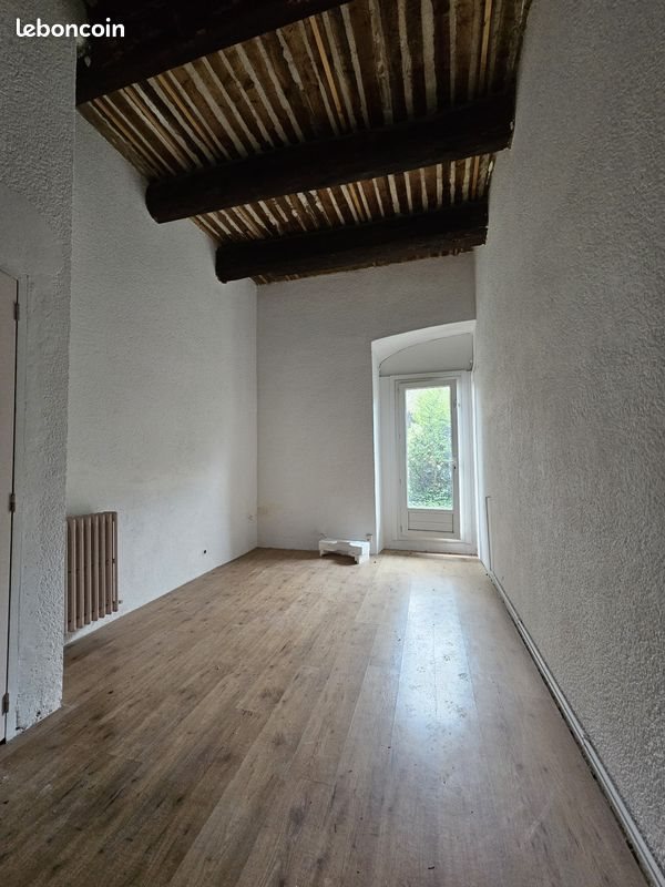 Appartement à louer, 110m², Saint-Chamas