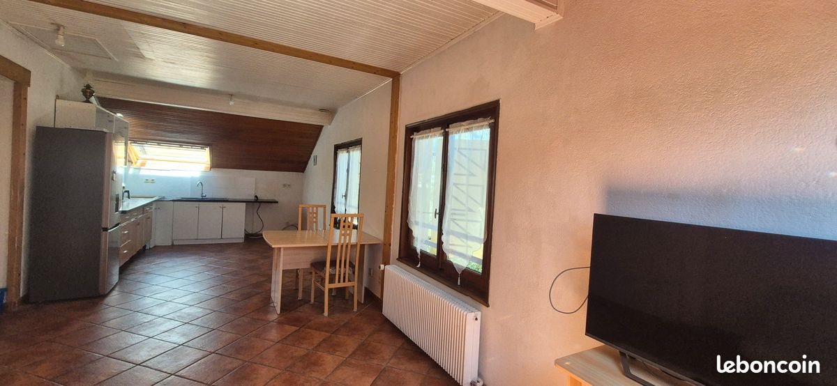 Appartement à louer, 84m², Cluses