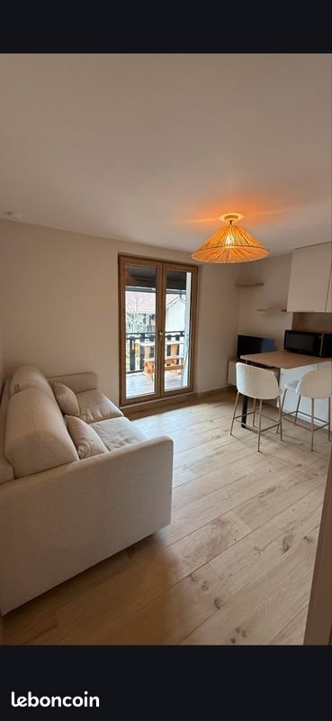 Appartement à louer, 16m², Laye