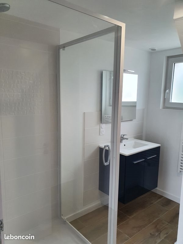 Maison à louer, 93m², Plouédern