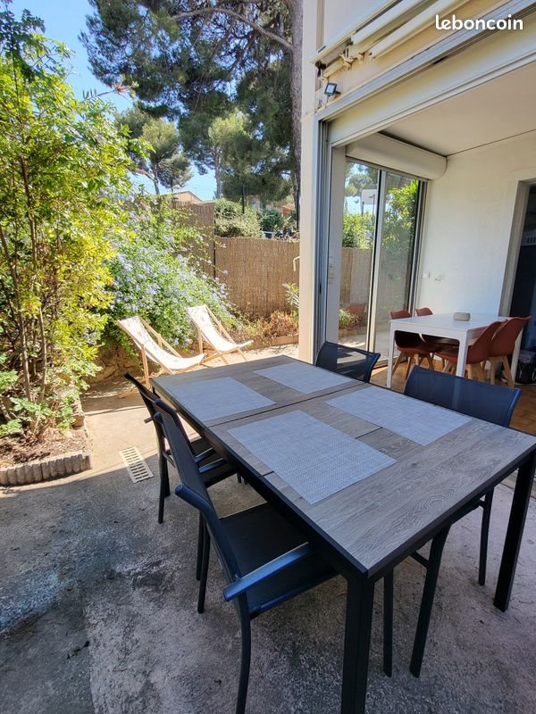Appartement à louer, 28m², Sanary-sur-Mer