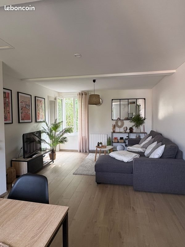 Appartement à louer, 56m², Figeac