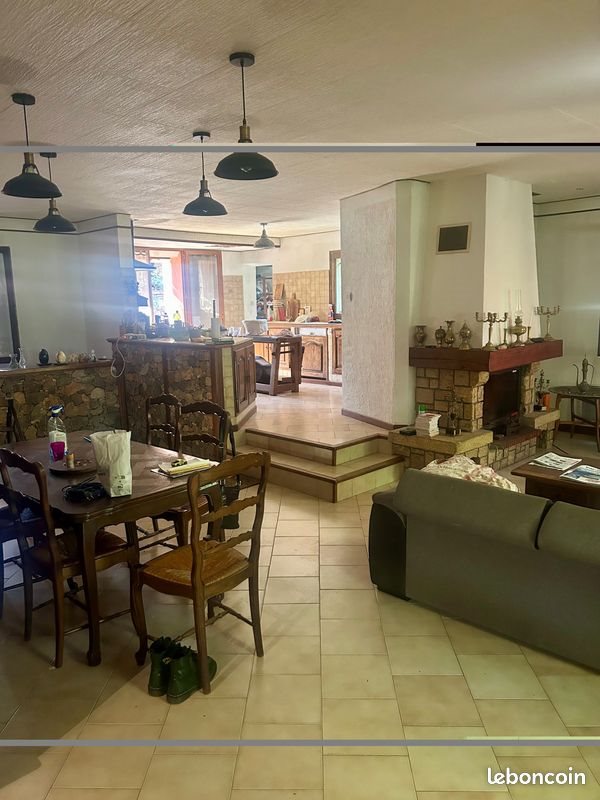 Maison à vendre, 131m², Fréjus