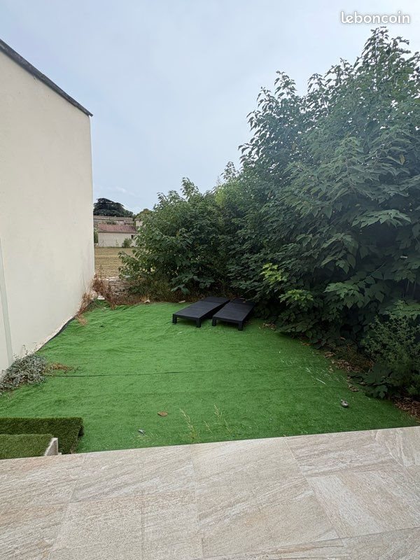 Maison à louer, 80m², Tavel