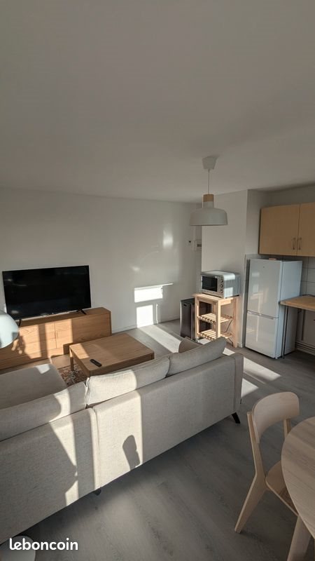 Appartement à louer, 37m², Loos