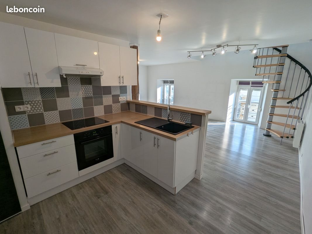 Appartement à louer, 83m², Puiseaux