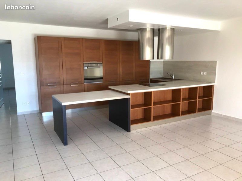Appartement à vendre, 106m², Saint-Chamas