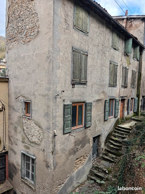 Appartement à vendre, 800m², Thiers