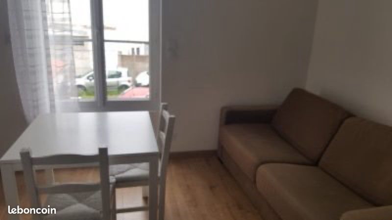 Appartement à louer, 18m², La Rochelle