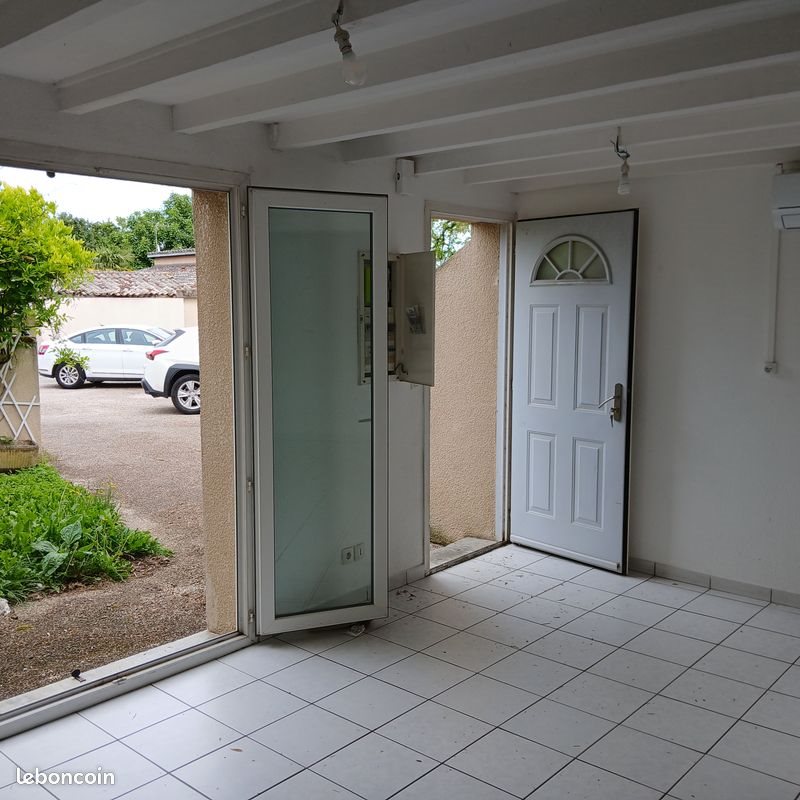 Maison à louer, 47m², Saint-Geniès-Bellevue