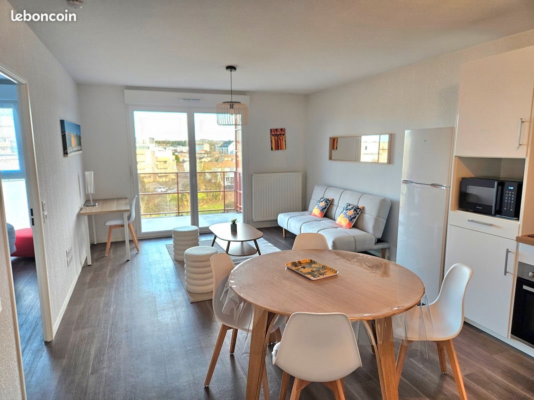 Appartement à louer, 45m², Pau