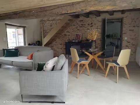 Maison à louer, 100m², Saint-Denis-de-Jouhet