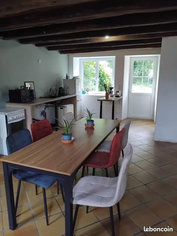 Maison à louer, 100m², Saint-Denis-de-Jouhet