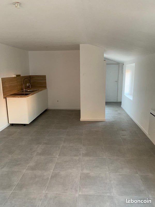 Appartement à louer, 39m², Apt