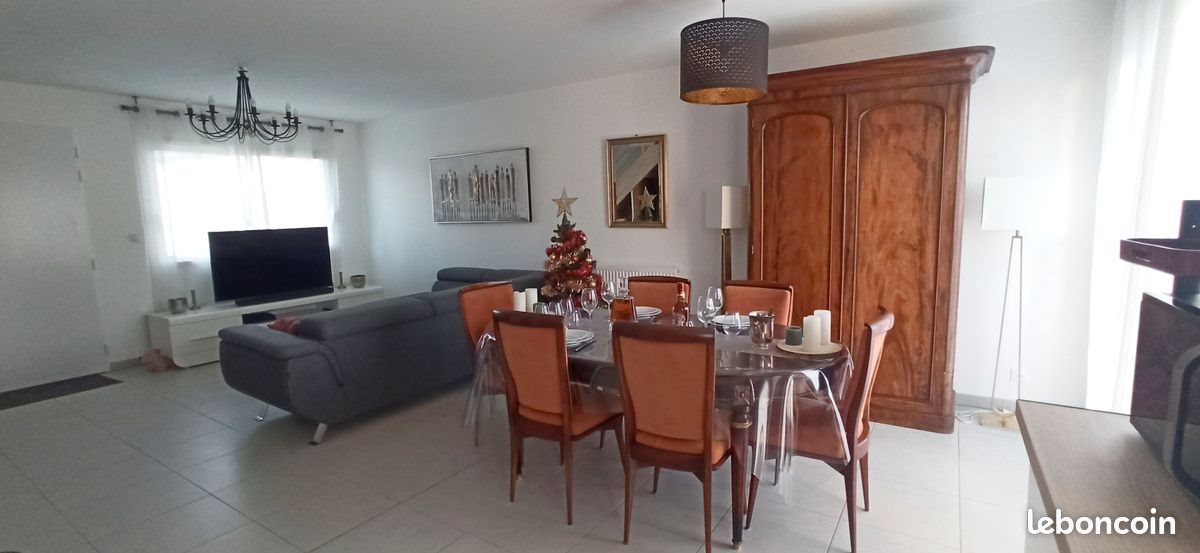Maison à louer, 104m², Saint-Aubin-des-Landes