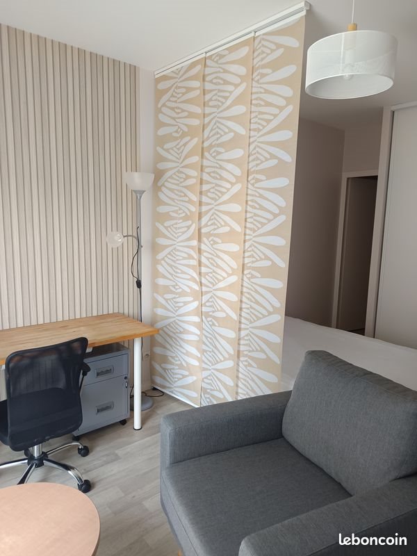 Appartement à louer, 25m², Niort