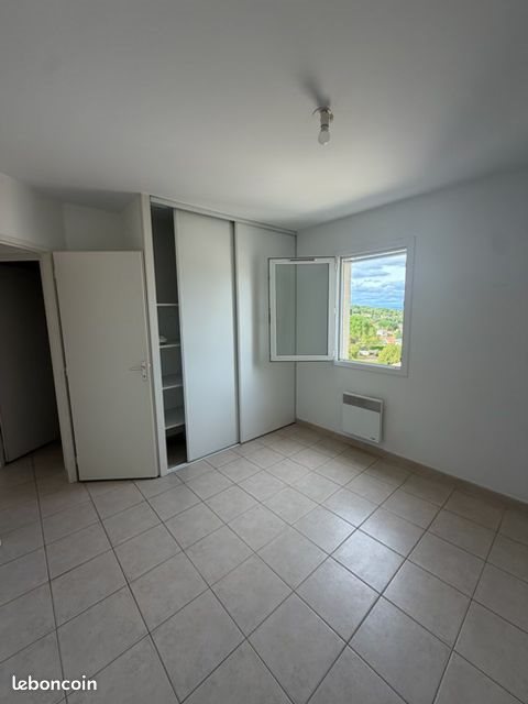 Maison à louer, 82m², Branne
