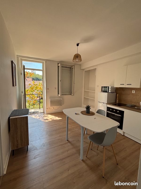 Appartement à louer, 31m², Le Creusot