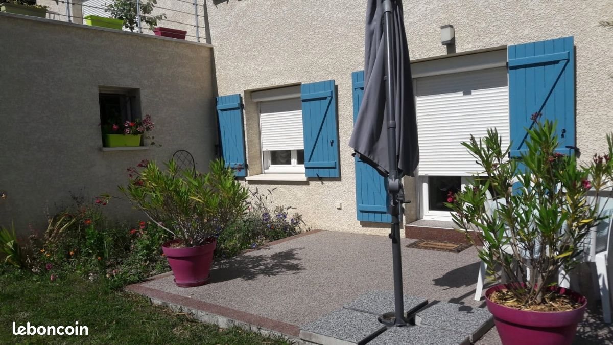 Appartement à louer, 30m², Bourdeaux