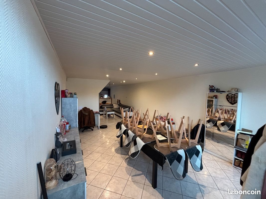 Maison à louer, 200m², Val-de-Meuse