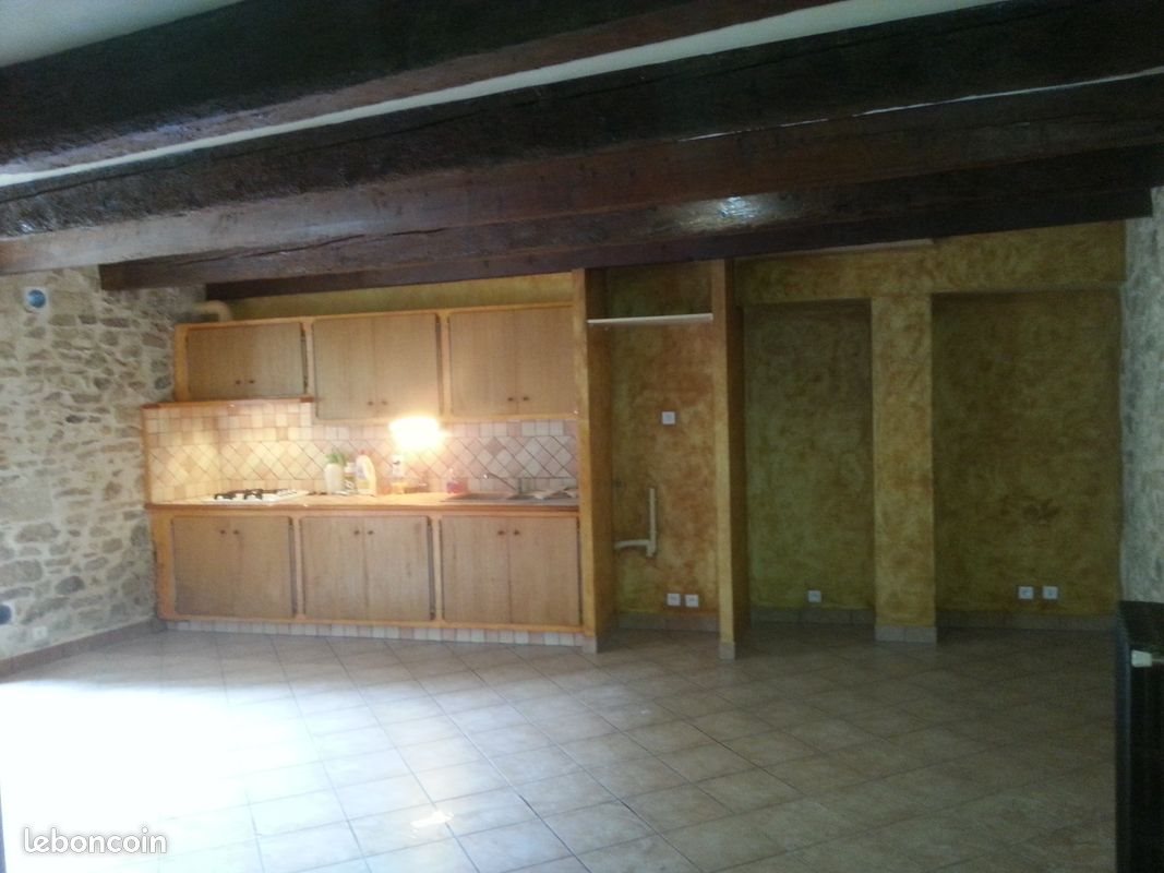 Appartement à louer, 42m², Nîmes