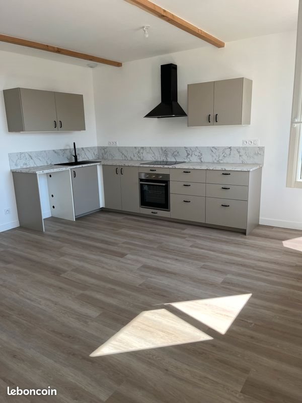 Appartement à louer, 65m², Saint-Genest-Lerpt