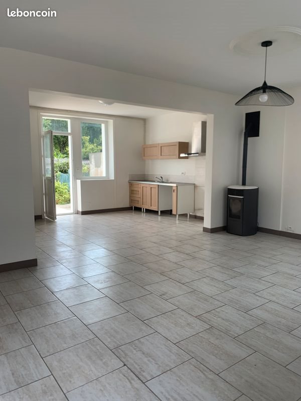 Maison à louer, 130m², Châteaulin