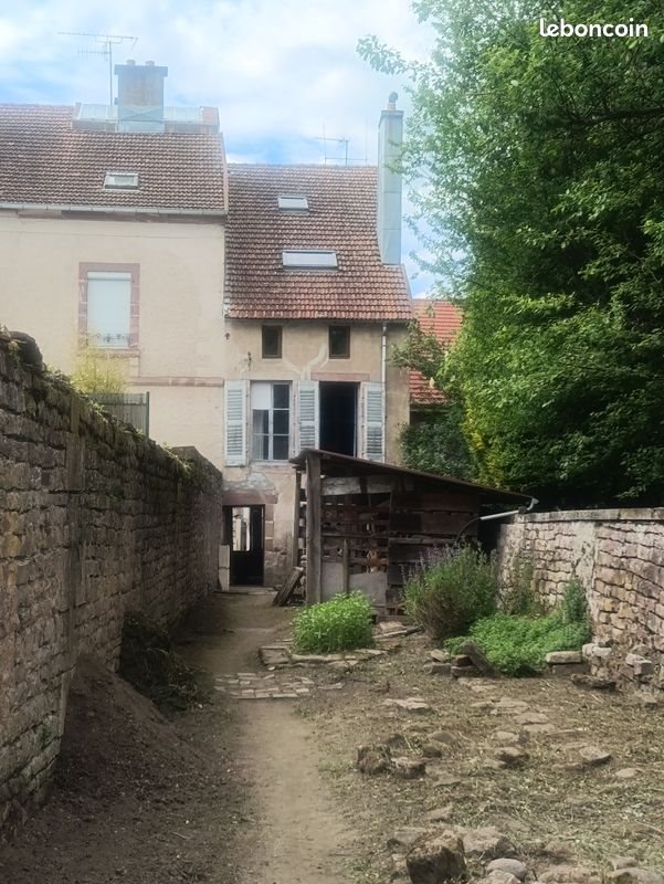 Maison à vendre, 215m², Luxeuil-les-Bains