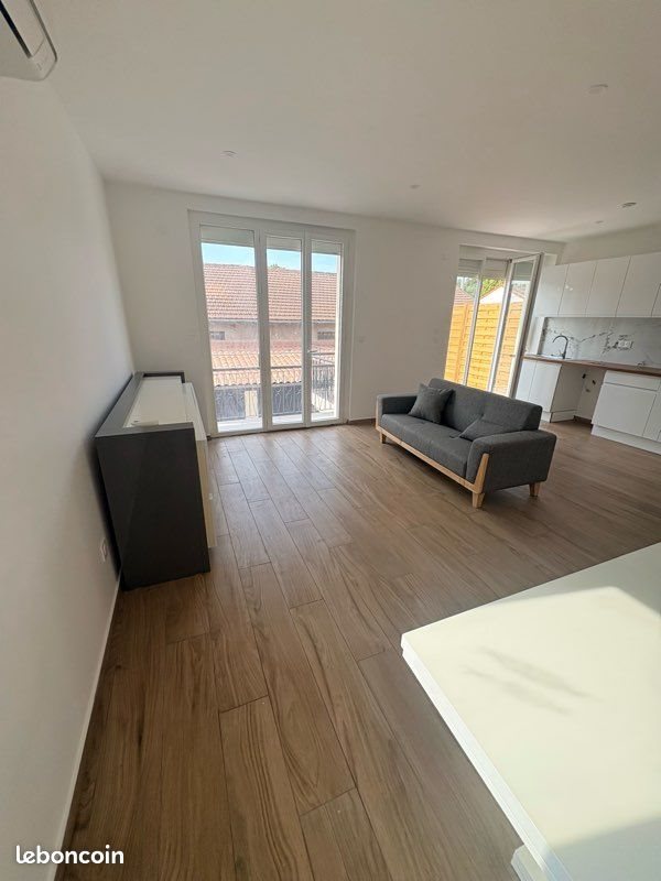 Appartement à louer, 60m², Arles