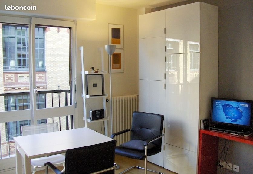 Appartement à louer, 27m², Paris 9ème