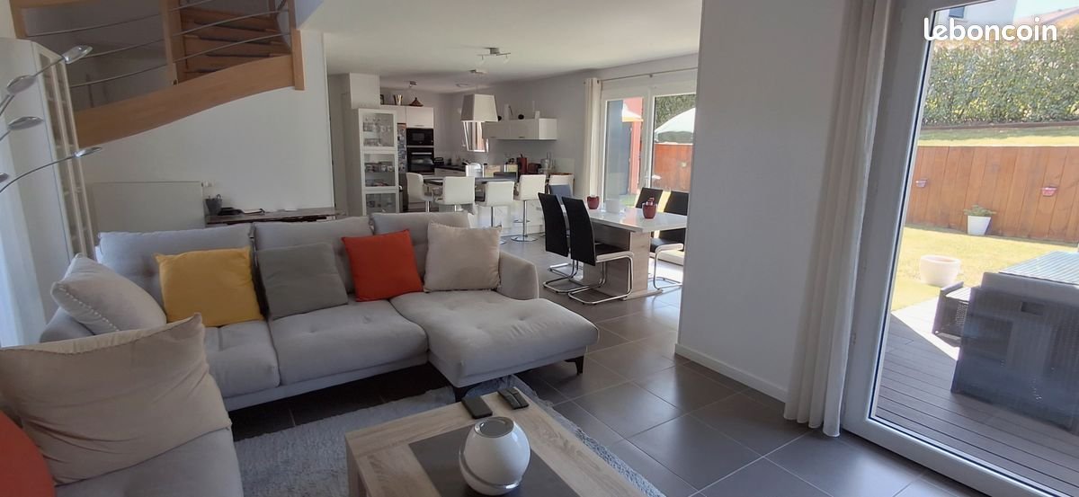 Maison à vendre, 108m², La Tour-de-Salvagny