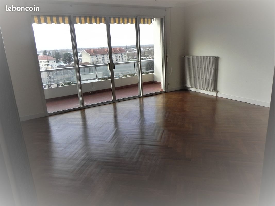 Appartement à louer, 76m², Bourg-en-Bresse