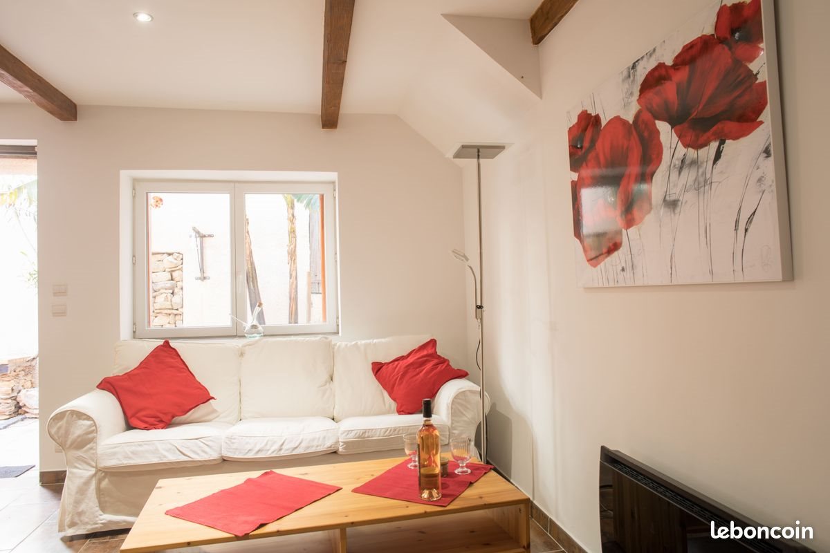 Maison à louer, 65m², Neffiès