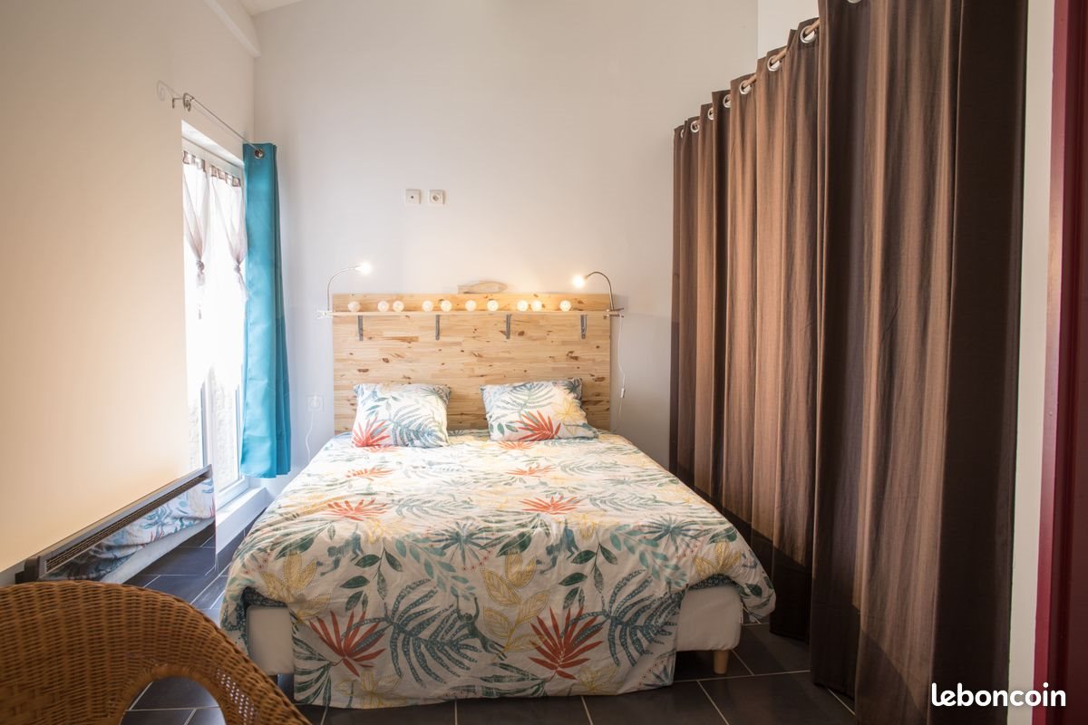 Maison à louer, 65m², Neffiès