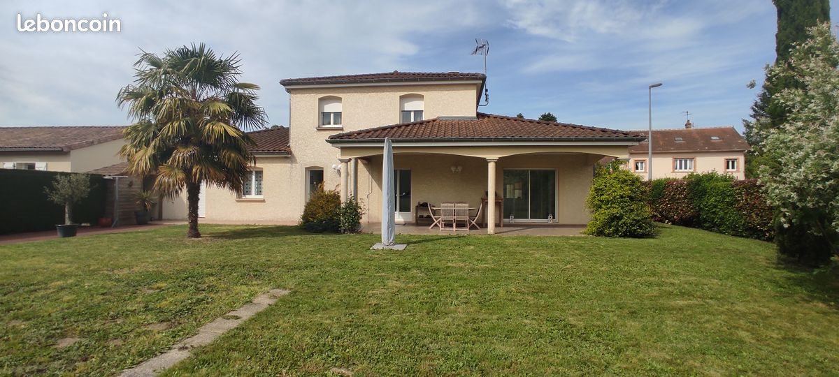 Maison à vendre, 165m², Saint-Marcel