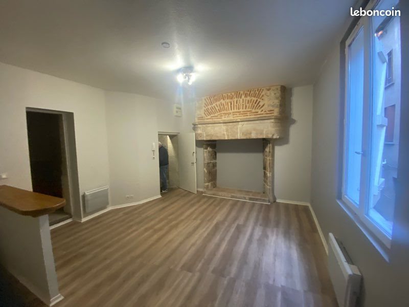 Appartement à louer, 28m², Villefranche-de-Rouergue