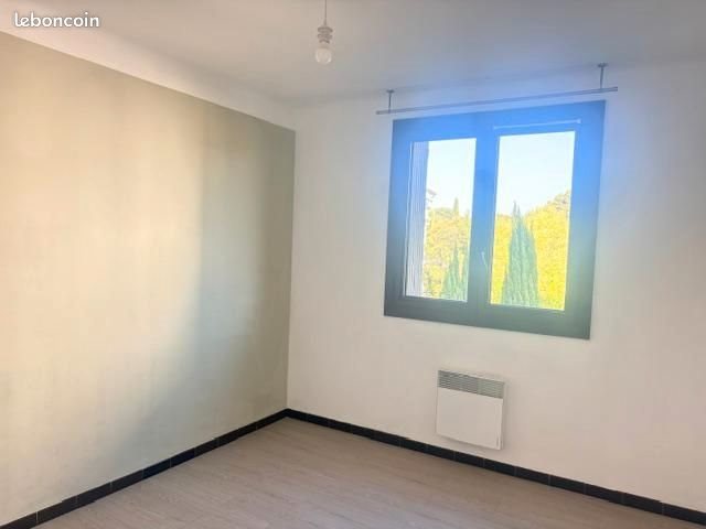 Appartement à louer, 53m², Aubagne